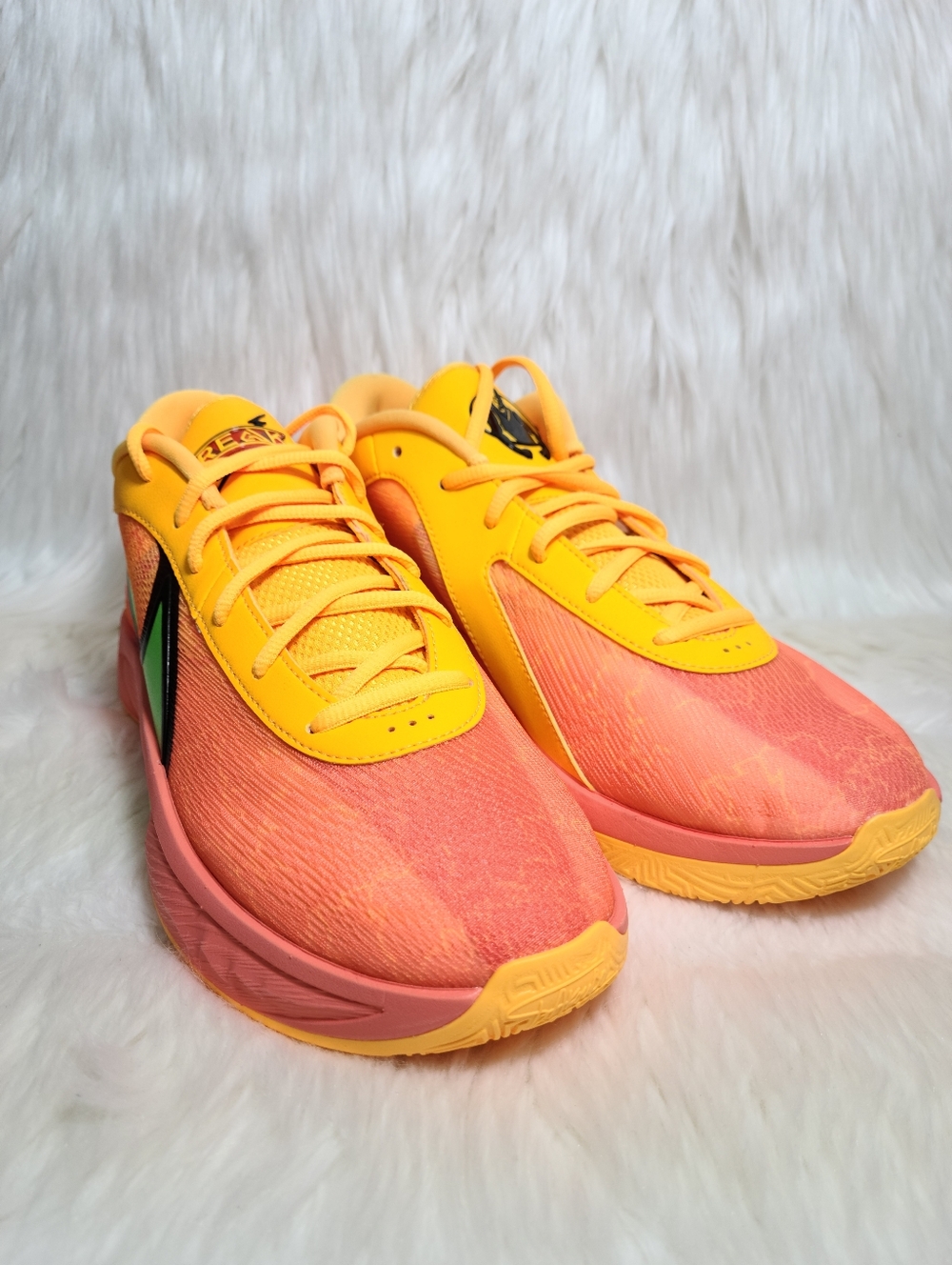Nike Giannis Freak 6 Fright Night Light Orange Mango Men 9.5 NEW